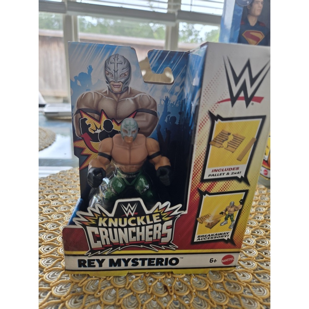 Rey Mysterio WWE Knuckle Crunchers Mattel Wrestling Figure Green Pants NEW